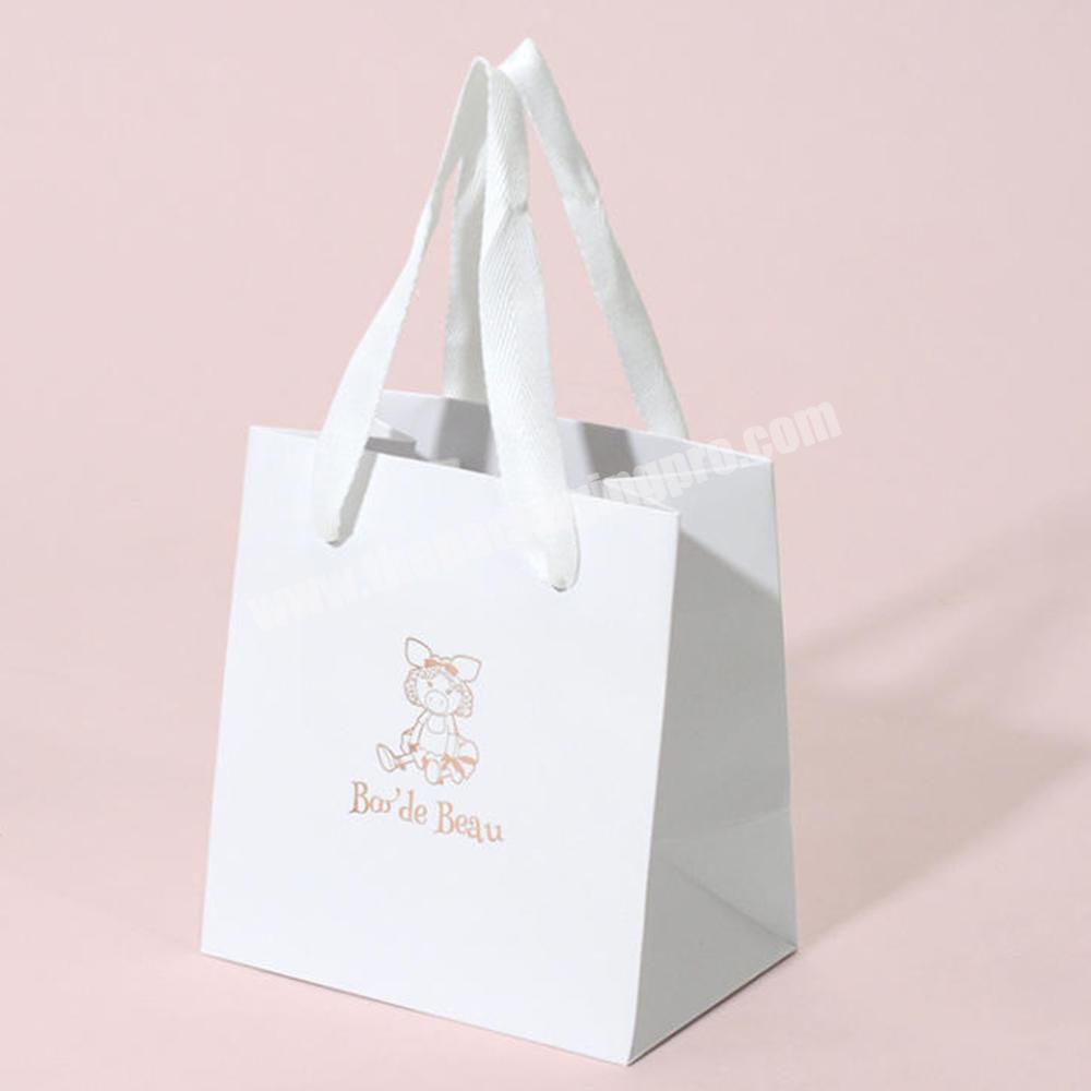 Customised Logo Printed Eco Friendly White Paper Kids Cloth Wear Packaging Gift Shopping Bag