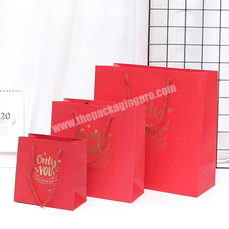 Eco Friendly Wholesale Luxury Shopping Bag Custom Printed Red Paper Bag With Gold Stamping Logo