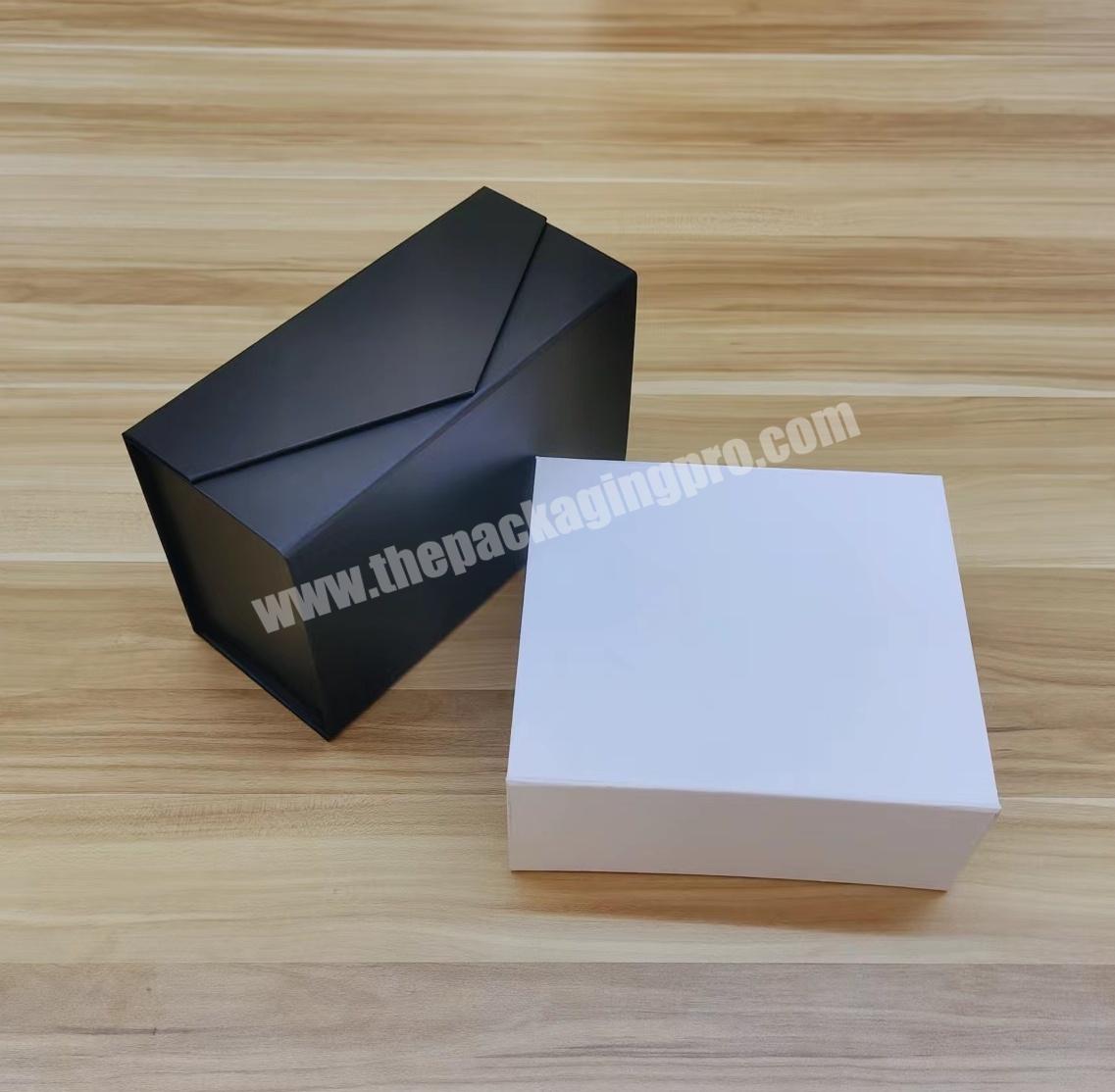 Factory Supply Custom Logo Magnetic Flip Cover Cardboard Rigid Paper Box Black Gift Paper Boxes