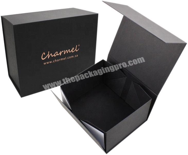 High quality Custom Logo Christmas Eve Paper Folding Box Magnets Closure Cardboard Foldable Apparel Gift boxes