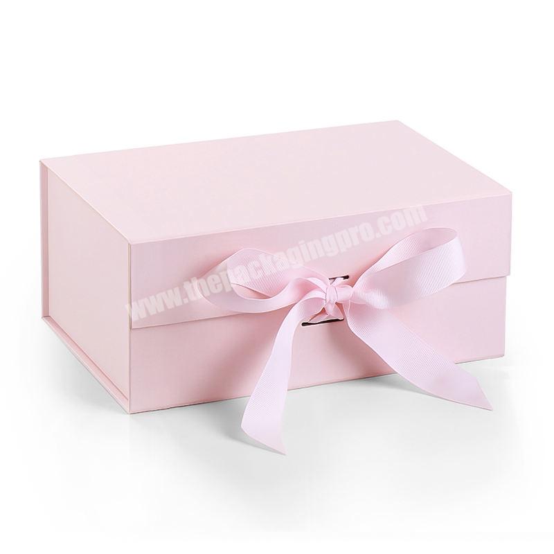 High quality magnetic jewelry gift box packaging pouch and box with logo