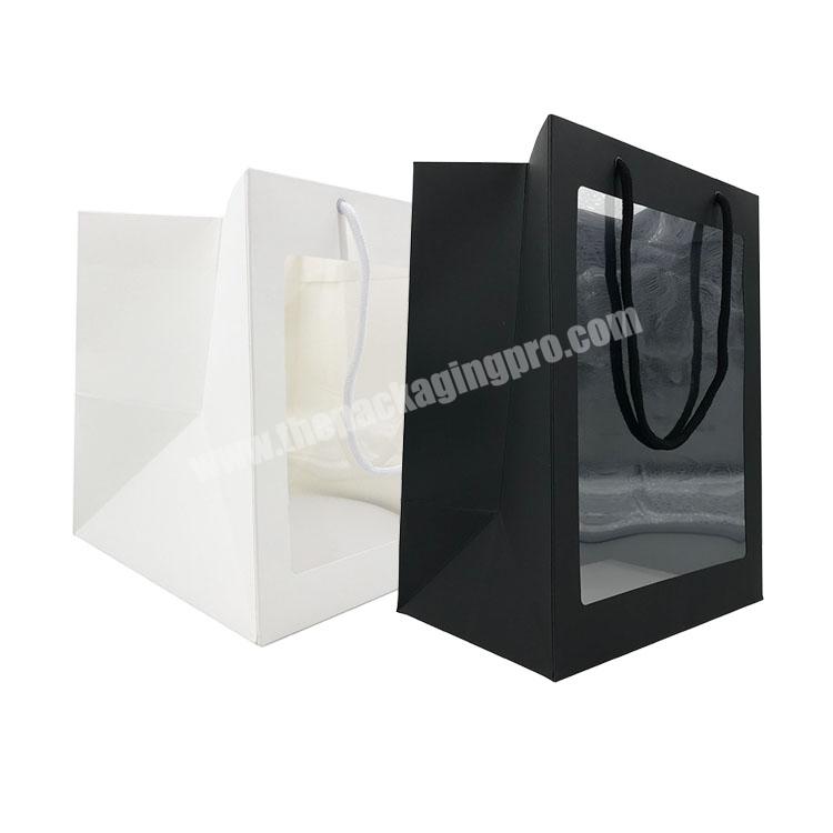 Hot Sale 100pcs MOQ Luxury Black And White Color Clear Window Paper Flower Gift Bag For Europe