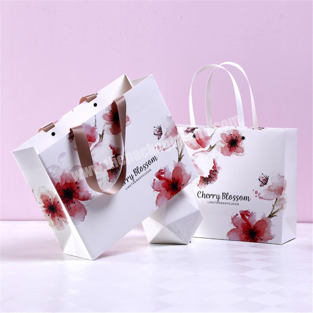 Lipack  Custom Your Own Logo Gift Paper Bag Hottest Selling Paper Bag With Flower Design