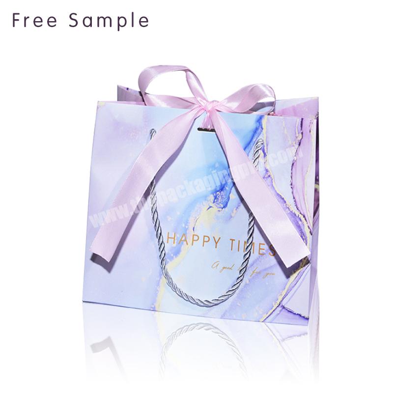 Lipack Custom free design recycled paper cosmetics bag Branded Personalized Packaging Gift Paper Bags with bow