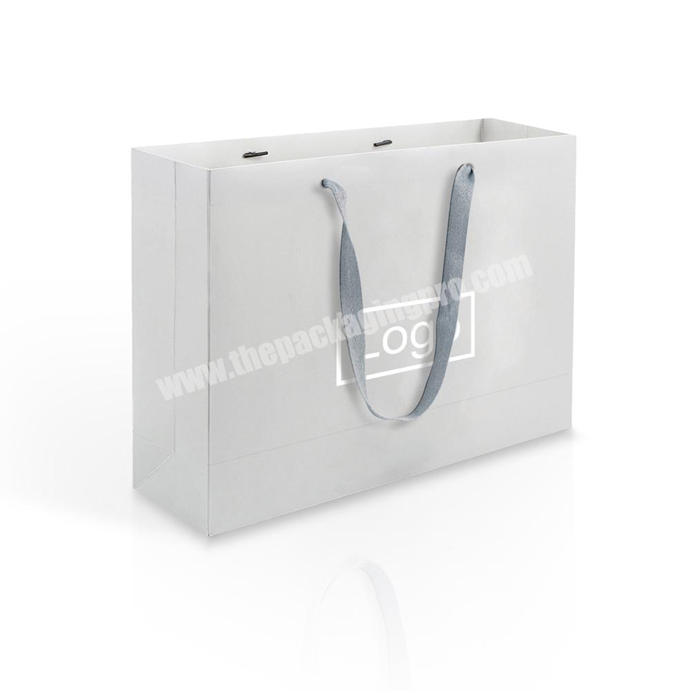Lipack Luxury Shopping Tote Bag Recyclable Silver Paper Bag For Shopping Mall