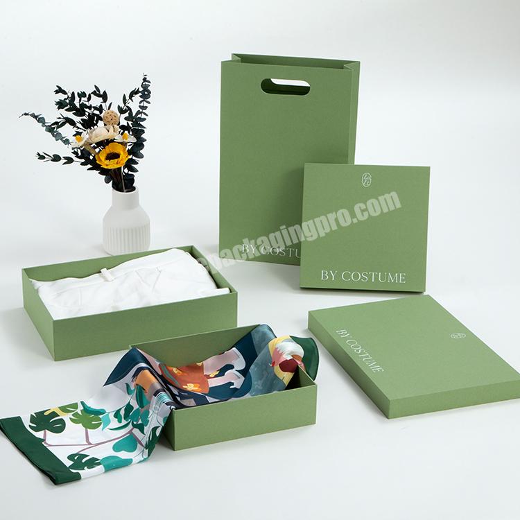 Luxury Recyclable Lid and Base Rigid Cardboard Paper Garment Packaging Boxes Clothing Gift Box