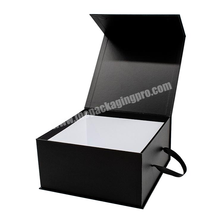 Magnetic boxes custom gift packaging Matte Black Luxury Hard T-shirt Clothing Shoe Ribbon Handle Large Gift Box Logo