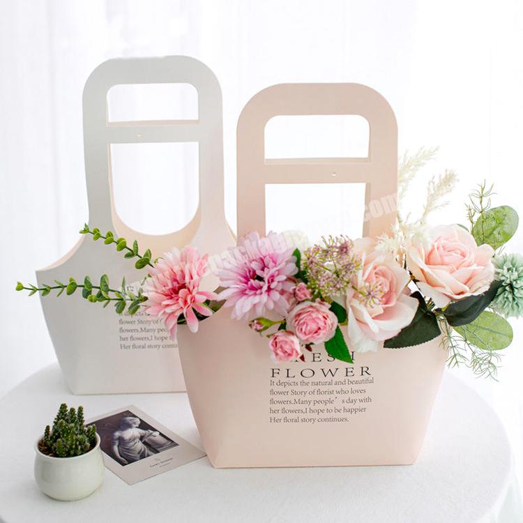 Mother'S Day Waterproof Kraft Paper Floral Printed Logo Flower Bouquet Packaging Gift Kraft Paper Bag With Handle