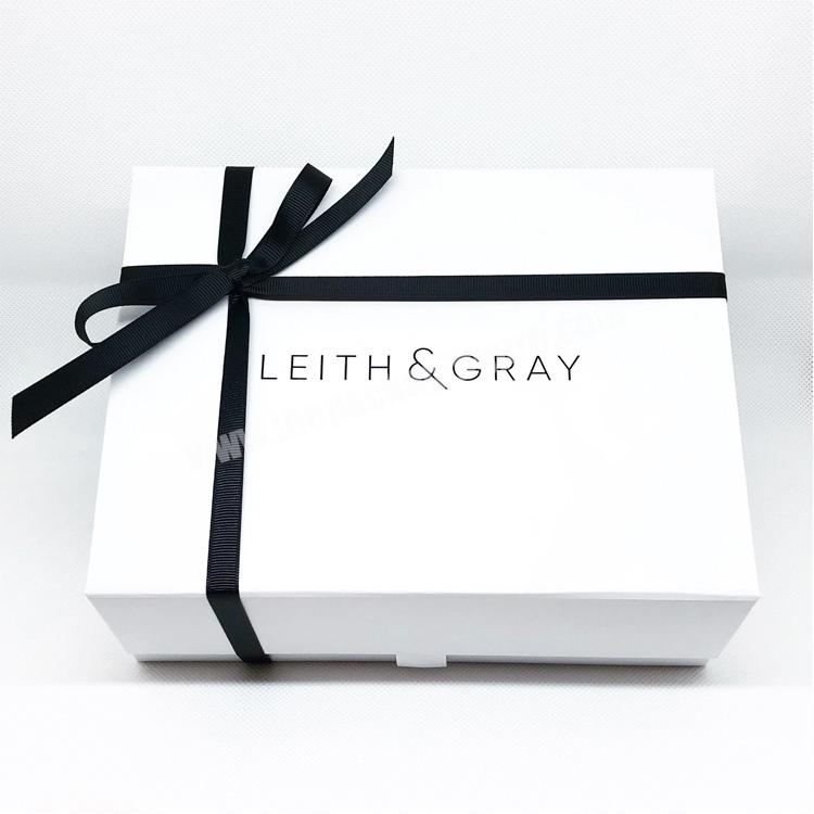 Recyclable Surprise Favor Customised Rose Gold Embossed Luxury Paper Magnetic Gift Box Packaging