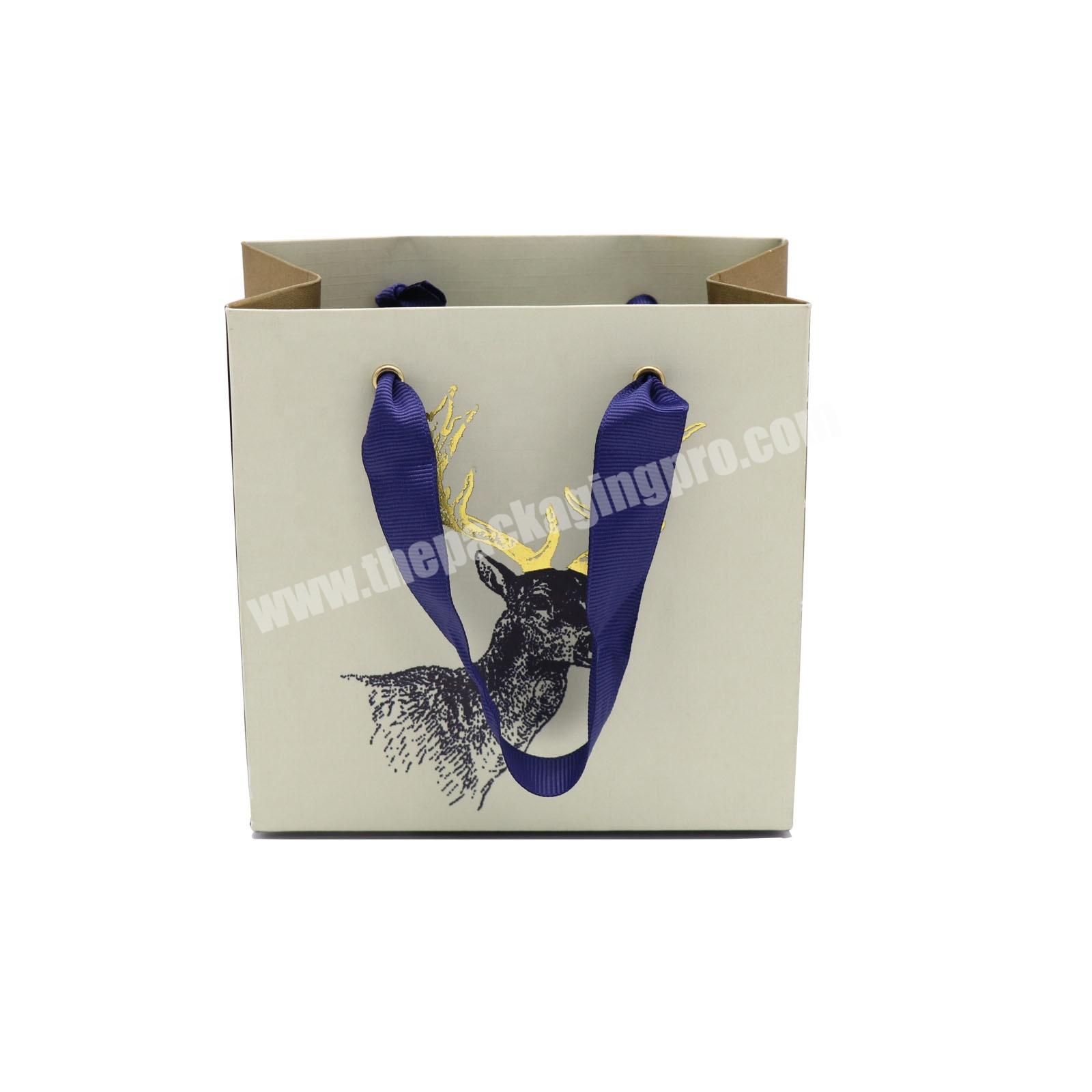 Small jewelry paper bags with your own logo luxury foil stamping gift paper bags with handle custom mini paper bags