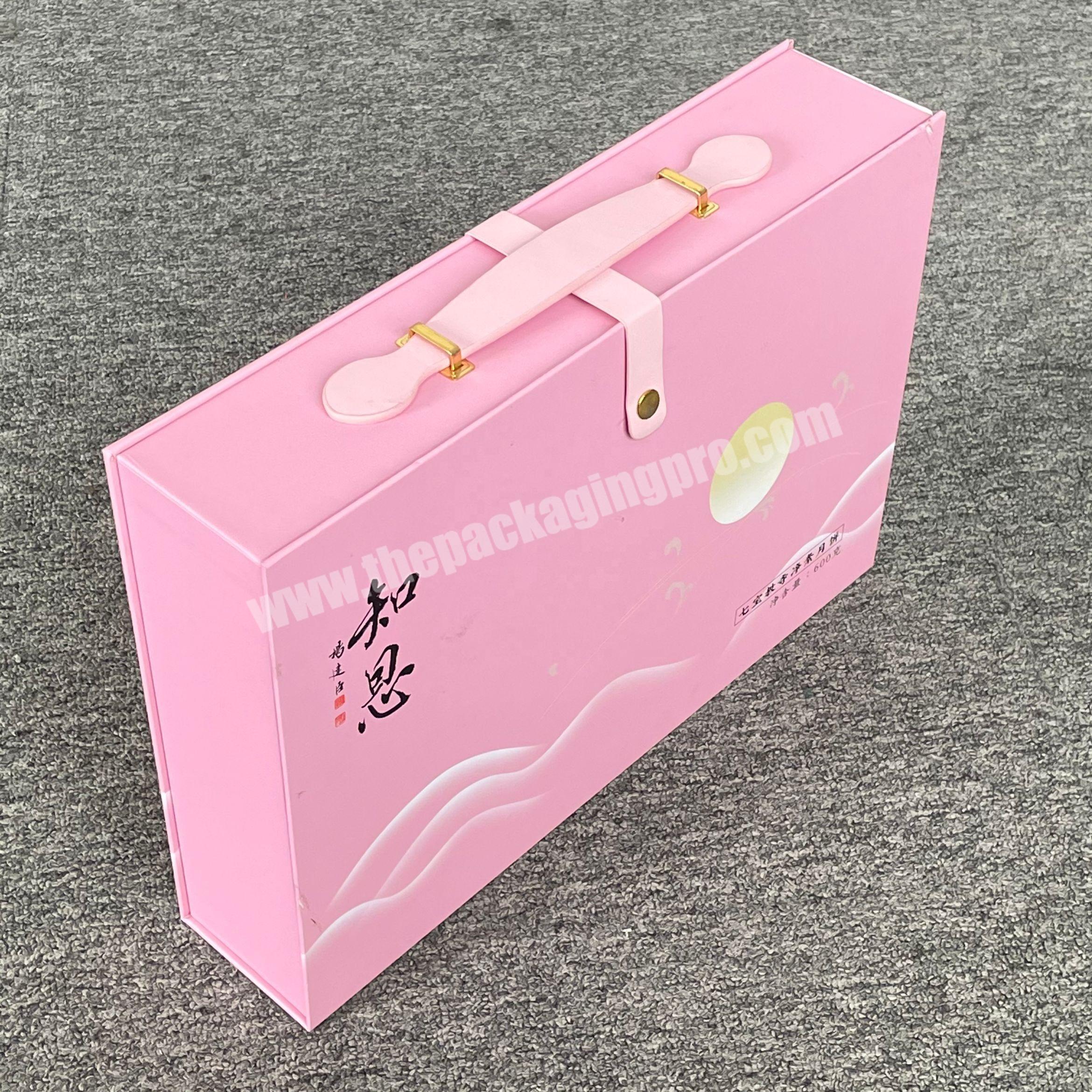 Suitcase food and mooncake packaging boxes with leather handle