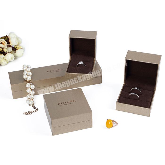 Wholesale Custom High Quality Logo Printed Gift Packaging Plastic Jewelry Box