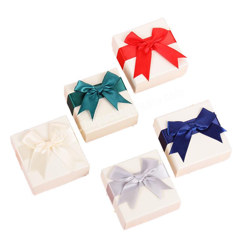 Wholesale Custom Logo Printed High End Christmas Gift Paper Jewelry Box With Colorful Ribbon