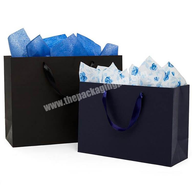 Wholesale Custom Printed Logo Bulk Recycle White Kraft Paper Gift Bag With Ribbon Handles