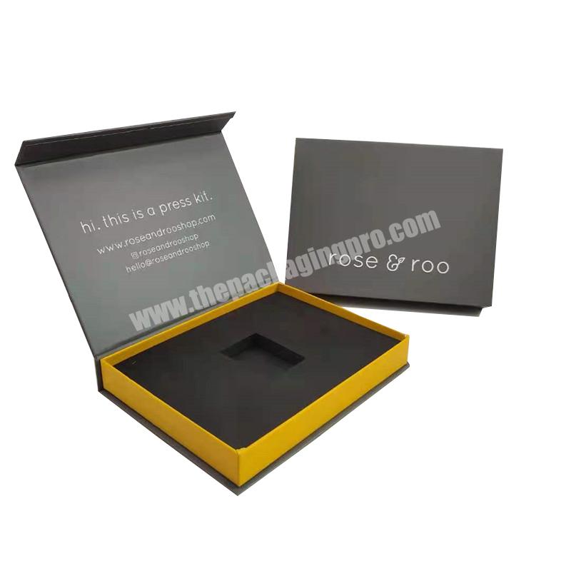 Wholesale and make to order playing card paper boxes VIP metal credit membership business card holder slot box