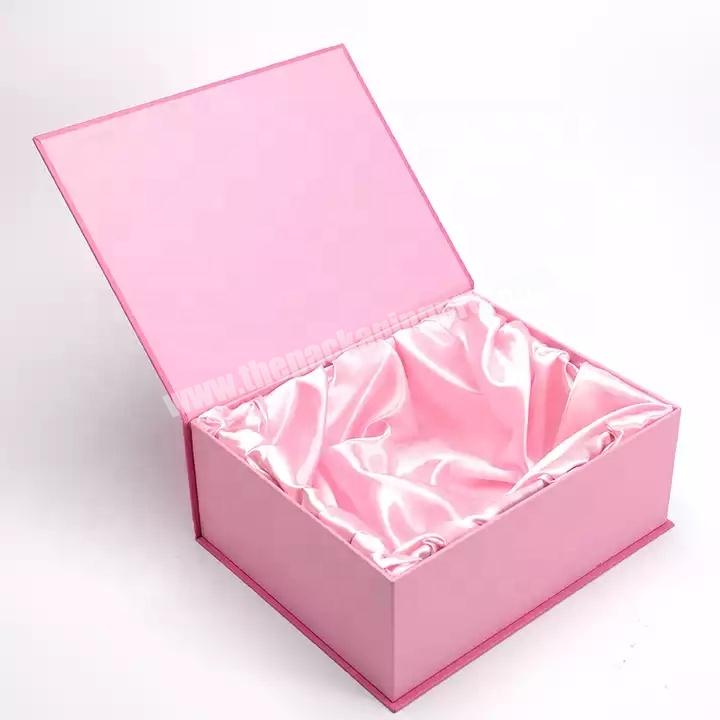 Wholesale custom cosmetic make up rigid box luxury gift magnetic paper box packaging with LOGO lid ribbon