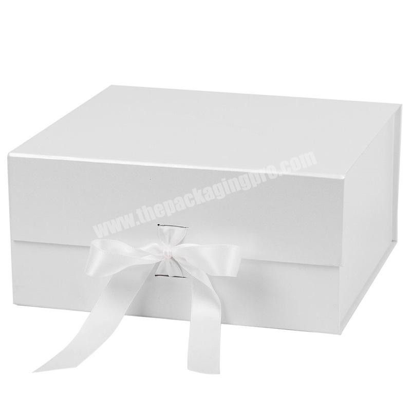 white large magnetic gift box with ribbon and magnetic packaging luxury custom foldable boxes