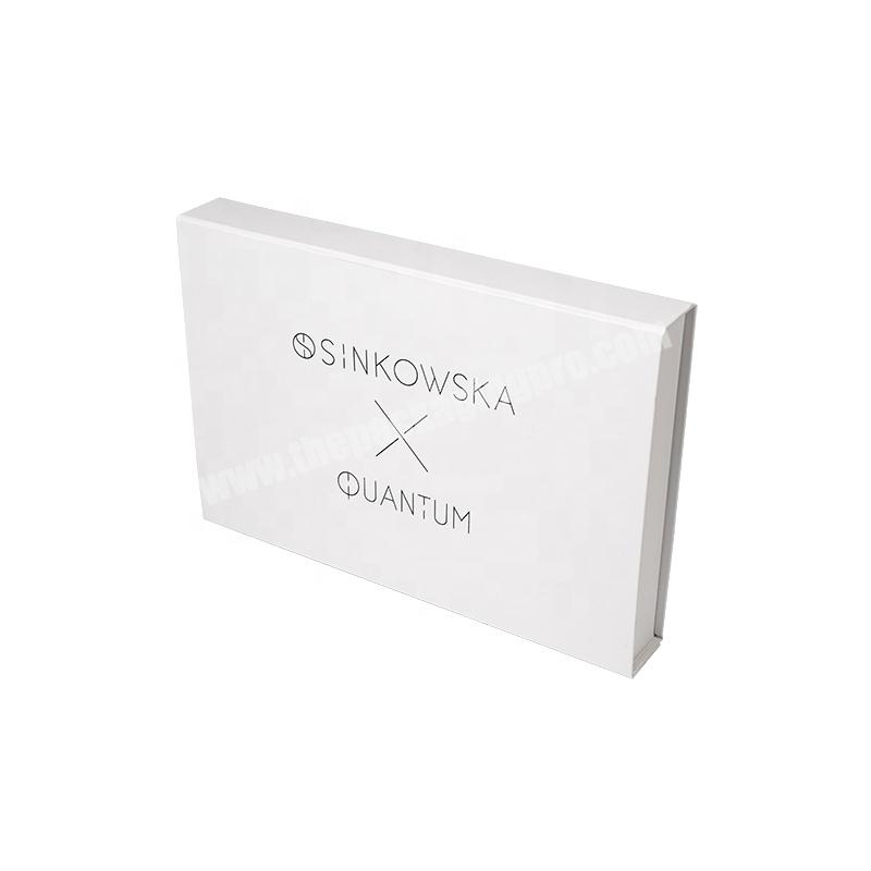 Custom Logo Color Print White Luxury Coated Paper Cosmetic Packing Box Magnetic Closure Flip Silver Stamping Gift Paper box