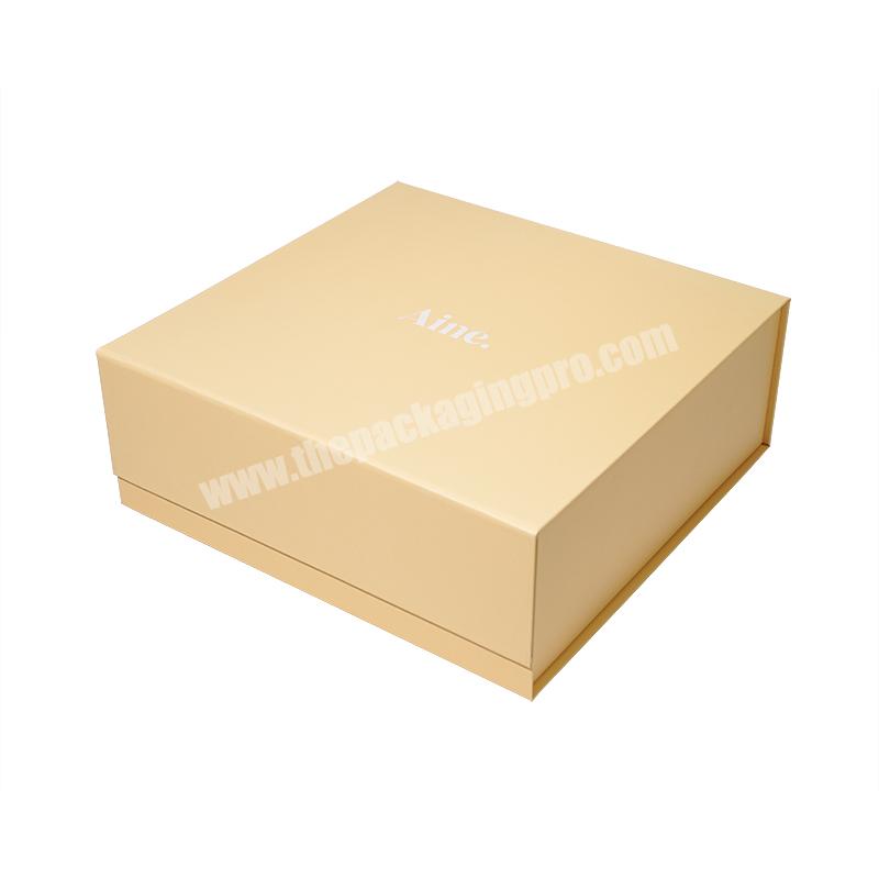 Custom Logo Color Printing CMYK Gift Box Wholesale Eco Friendly Cardboard Paper Magnetic Folding Cosmetic Paper Packing Box