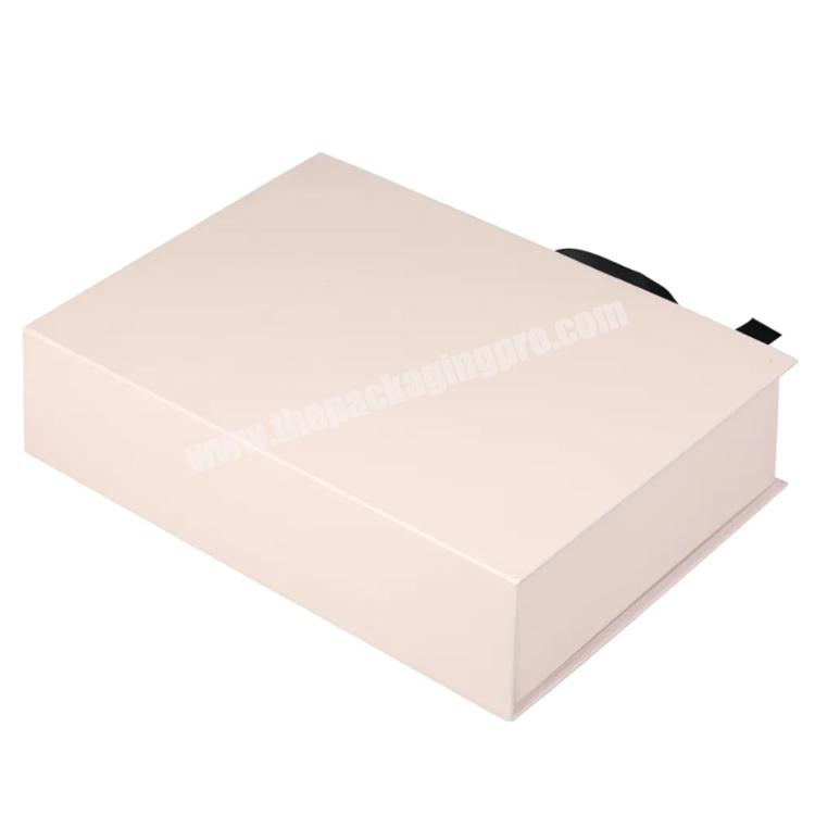 Custom Logo Luxury Cardboard Folding Magnetic Gift Box With Ribbon Closure