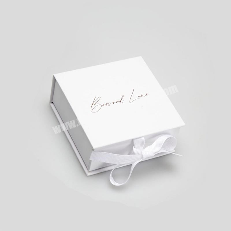 Custom Logo Luxury Paper Magnetic Packaging Box with Logo Designer Paper Gift Box