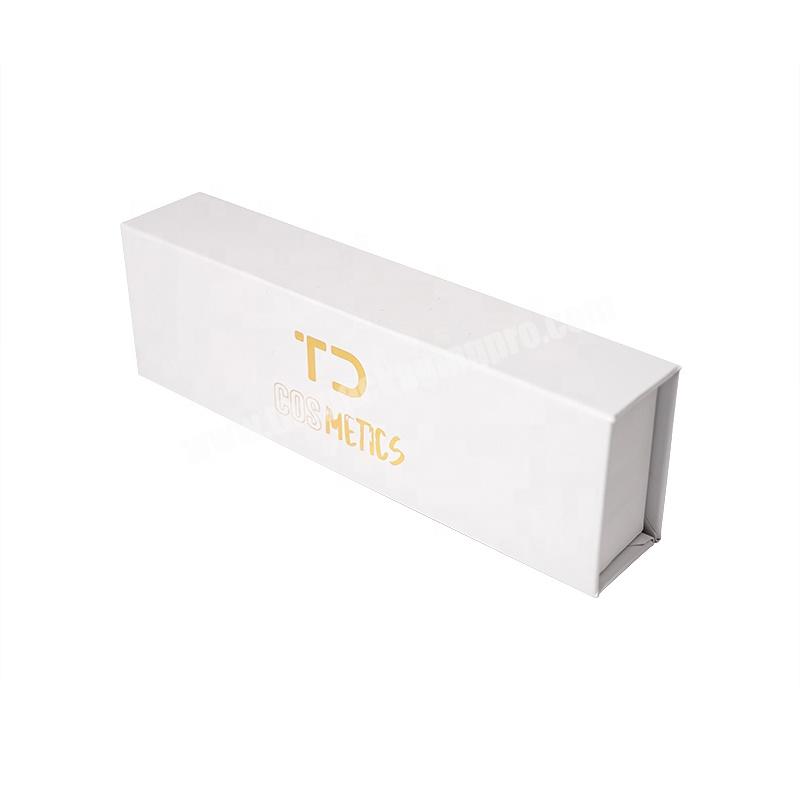 Custom Logo Size Color Print Eco Friendly Gift White High Quality Closure Flip Magnetic Packaging Paper Box With Silk Cloth