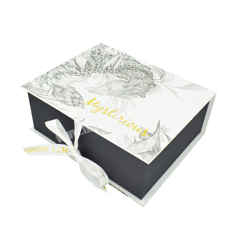 Custom Mailer Box for Underwear Luxury Packaging Gift Box with Ribbon Cardboard