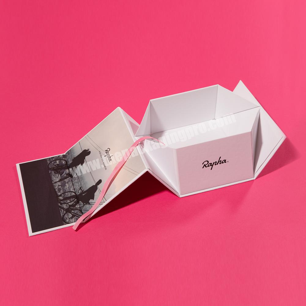 Custom Print Luxury White Foldable Paper Gift Box For Dress Shopping Clothes Clothing t-shirt packaging With Ribbon