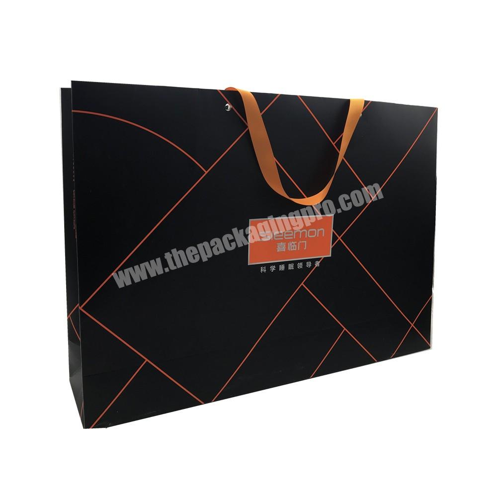 Custom Printed Logo Cardboard Black Paper Bag Shopping Paper Bags Luxury Clothing Packaging Gift Carrier Bag