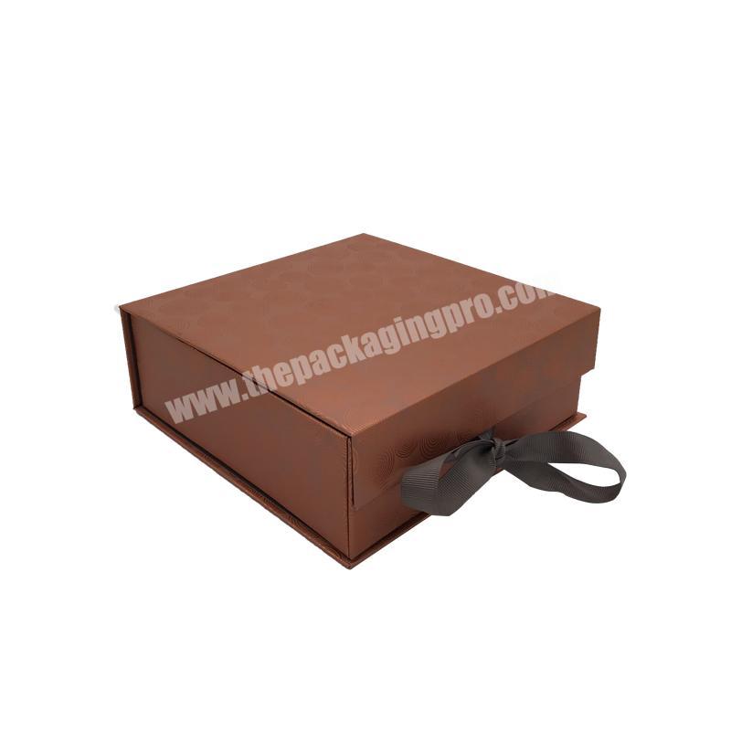 Custom Sized Paper Rigid Luxury Ribbon Cardboard T-Shirt Shipping Gift Box With Magnetic Lid