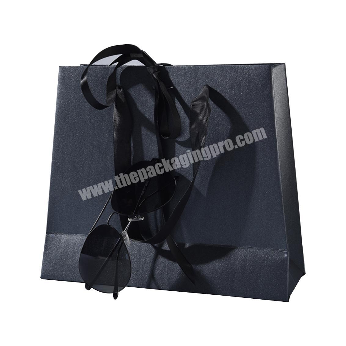 Custom hot sale latest fashion luxury baby gifts packing colored special paper bag