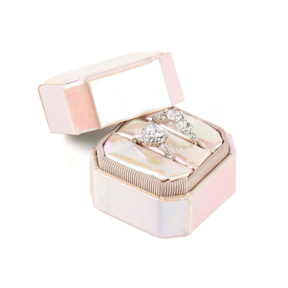 Custom packaging luxury gift pack wedding ring box packaging velvet ring jewelry boxes portable travel mini jewelry shipping box