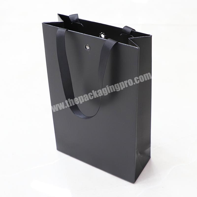 Custom promotional recyclable luxury small gift bag happy birthday wedding shopping packaging christmas art paper wine gift bags