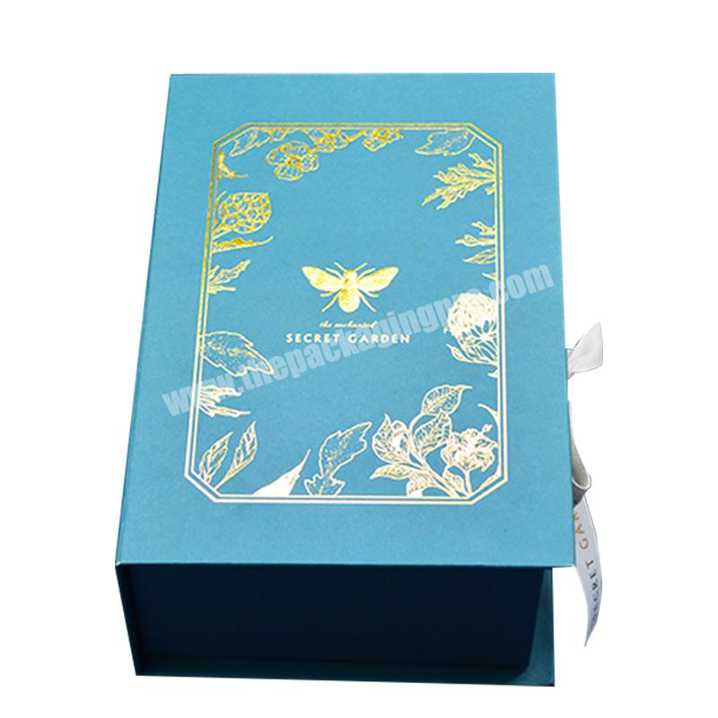 Customized Cardboard Box Packaging Magnetic Wig Paper Box with Gold Stamping