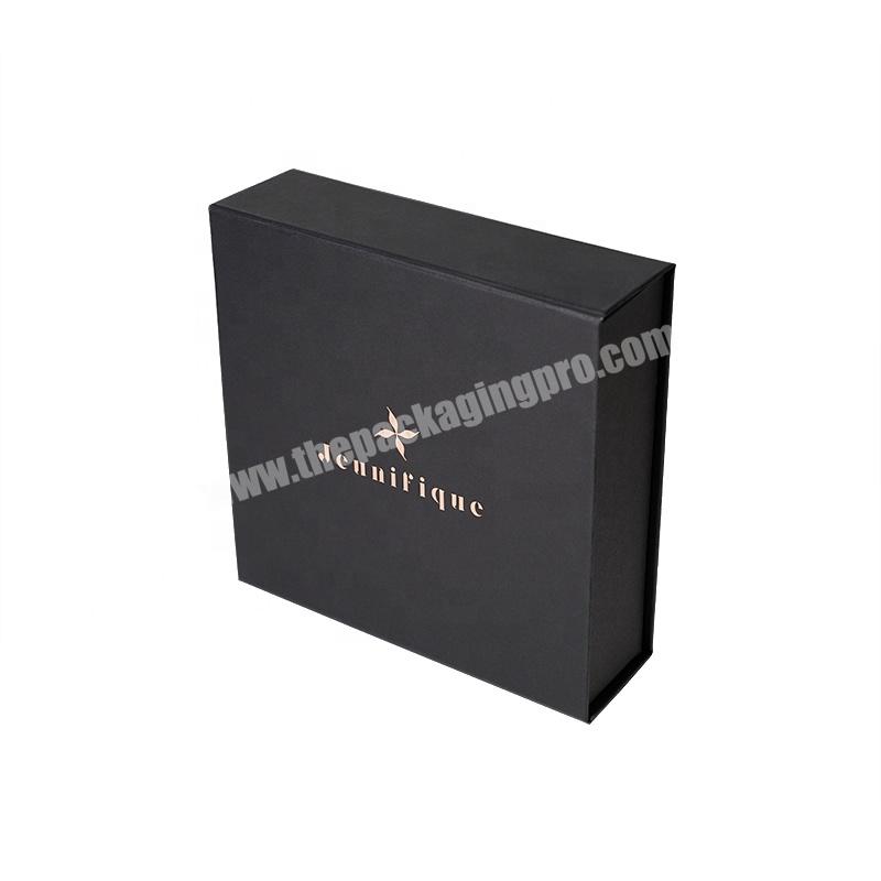Luxury Custom Logo Shape Handmade Coated Gift Box Wholesale Eco Friendly Magnetic Closure Flip Foil Stamping Paper Packing Box