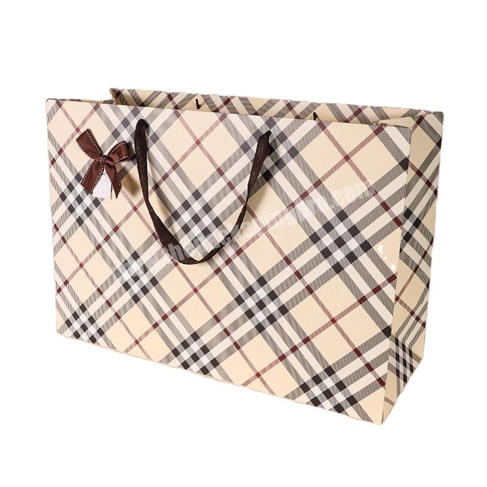 Luxury Paper Bag Laminate Paper Gift With Ribbon Handle Clothing Paper Bag