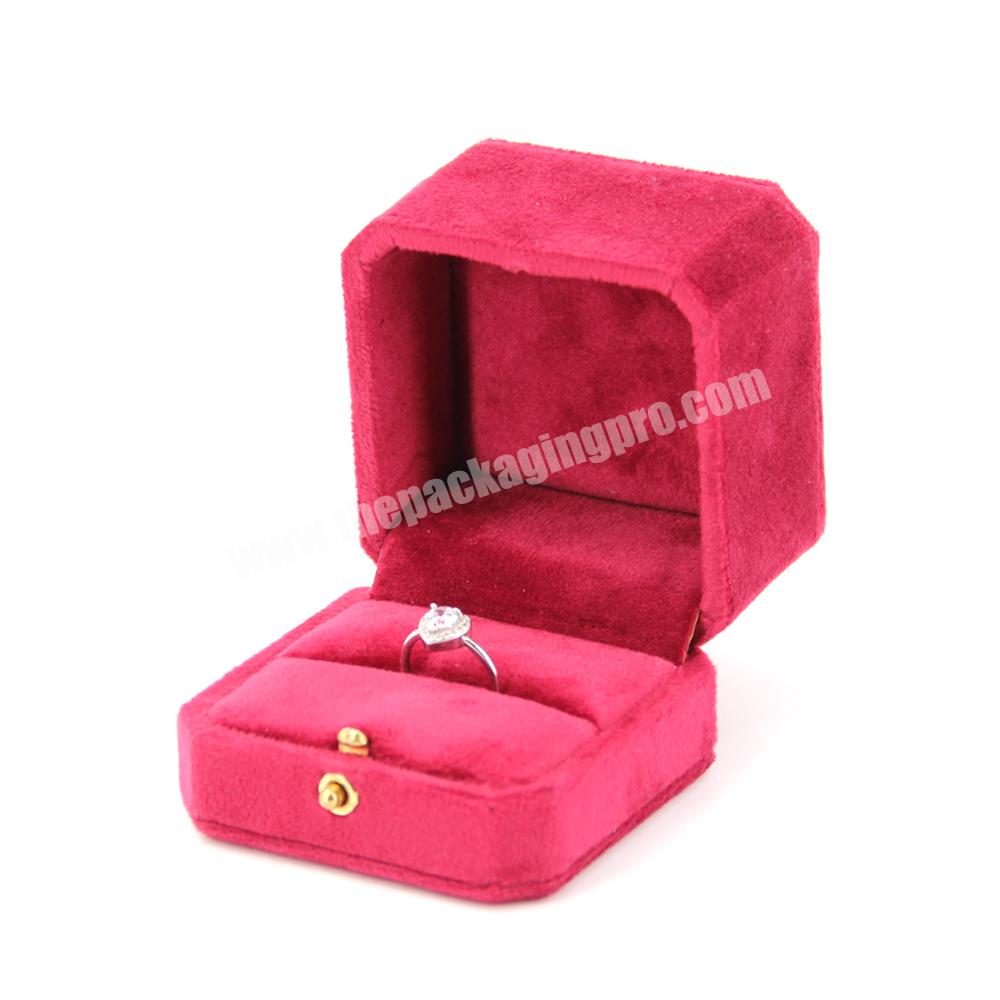 Luxury flip velvet ring necklace gift box jewelry velvet wedding ring box for engagement custom logo gift vintage jewelry box