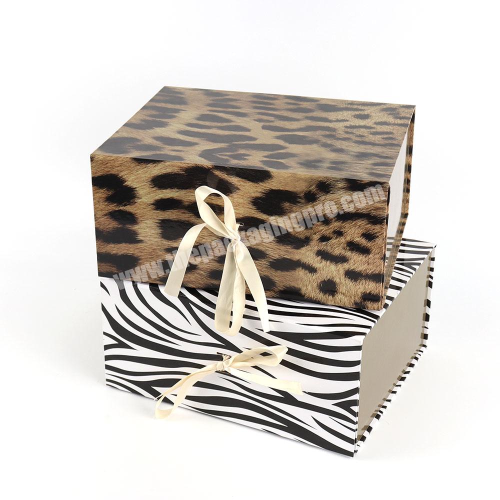 Luxury shoe storage box valentines day gift packaging kraft magnetic gift box with ribbon folding gift boxes with magnetic lid