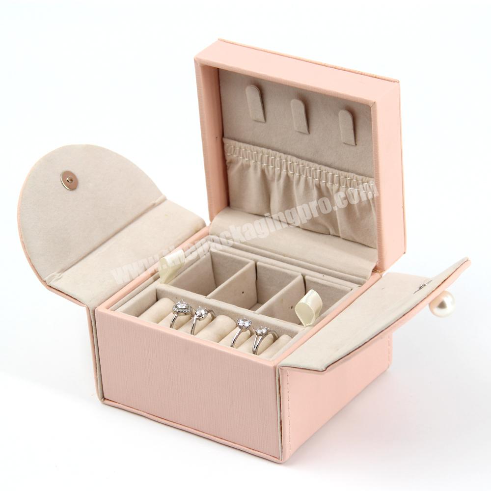 Luxury small gift packaging box vintage pink leather double ring jewelry organizer box packaging custom travel jewelry gift box