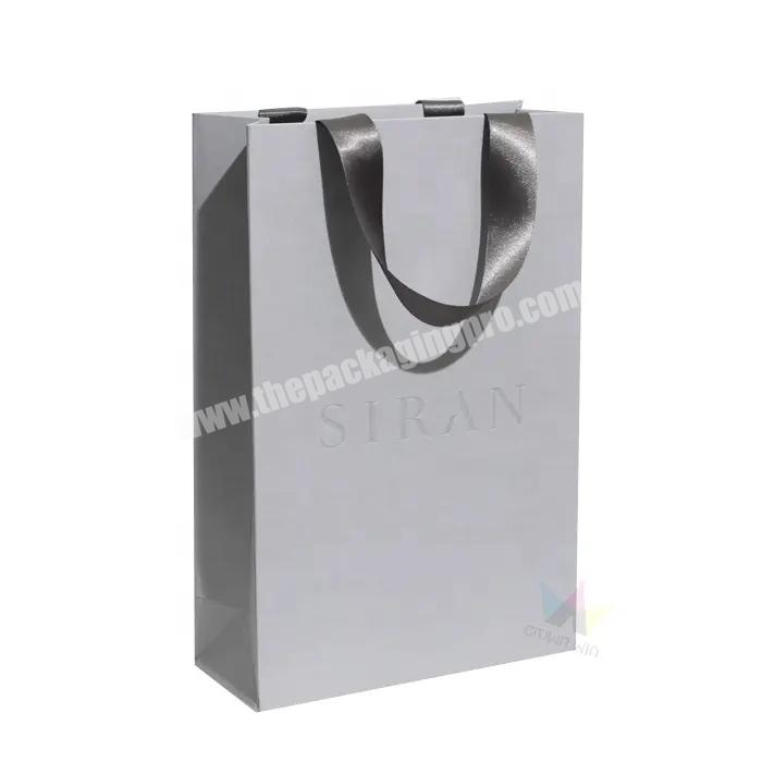 White logo print custom black paper packaging shopping clothes bags gift embedded ribbon handles clothing shopping bags
