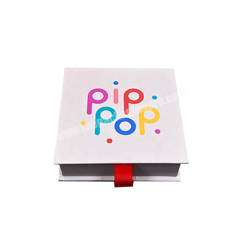 Wholesale Custom Shape Size Logo Color Printing Gift Box High Quality Recycled Magnetic Closure Flip Paper Packaging Box