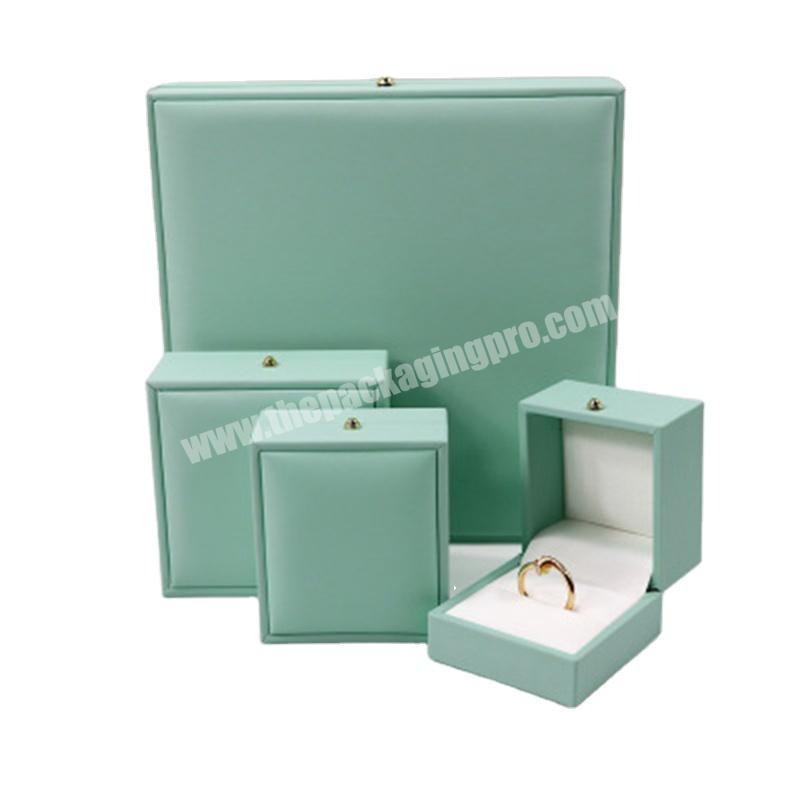 Wholesales Leather Jewelry Sets For Valentine Engagement Pendant Box Wedding Ring box Custom Gift