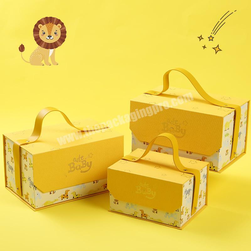 Yellow Gift Shoe Packaging Magnetic Cardboard Packing Boxes Baby Shoes Box