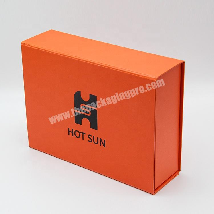 custom magnetic foldable shoe boxes with custom logo and silk bag luxury paper shoes packaging box
