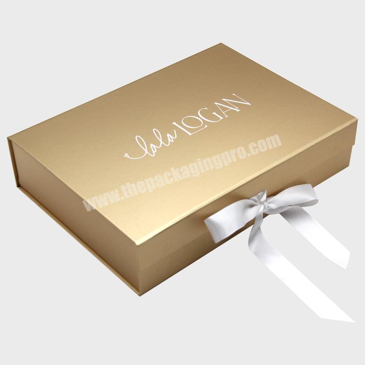 customizable magnetic closure folding carton box stamping foils magnet packaging box with ribbon
