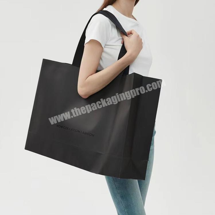 luxury jewellery textured gift paper bag custom logo shopping kraft black paper bag with handle